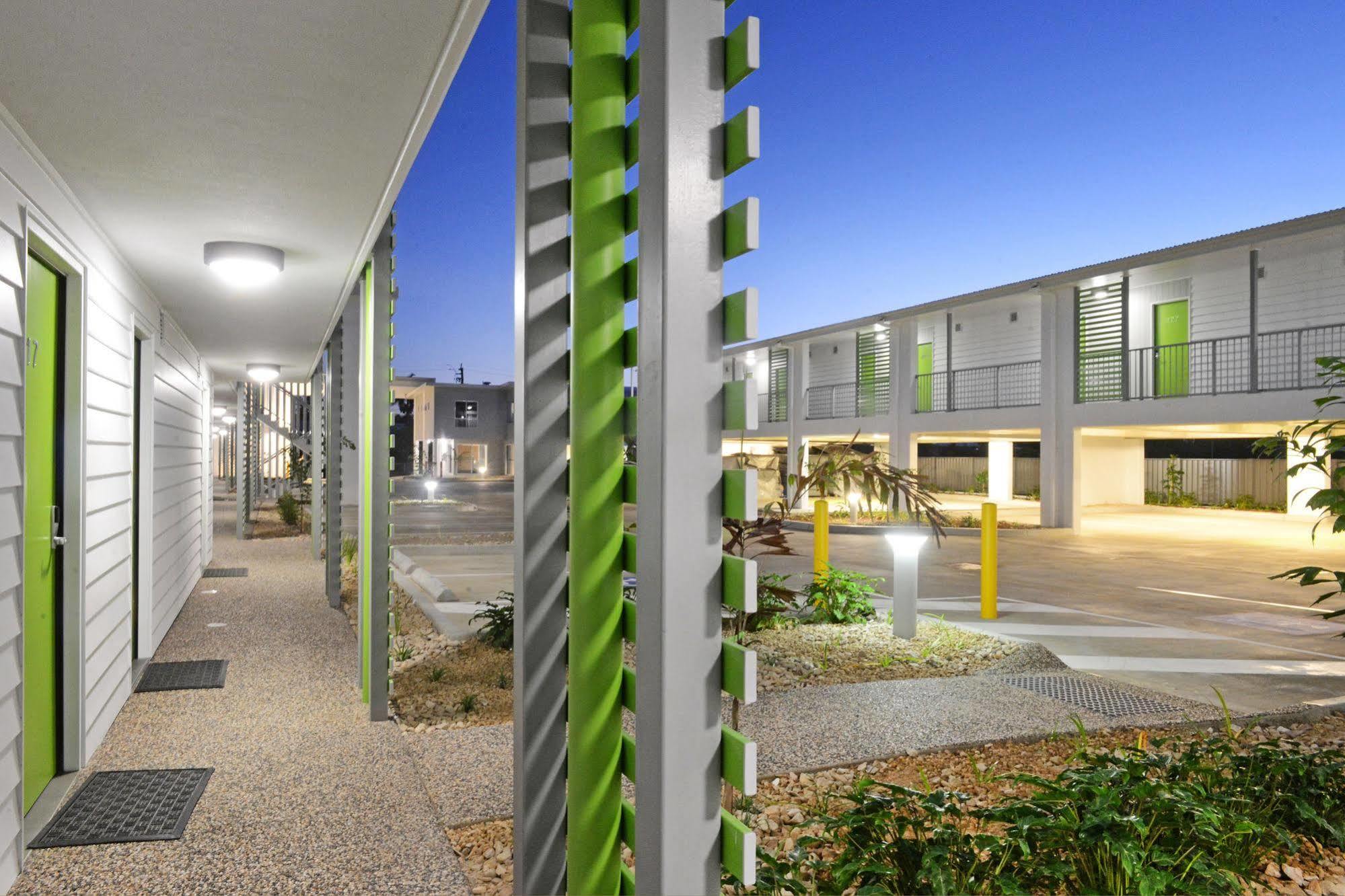 Mackay Oceanside Central Hotel Official Eksteriør bilde